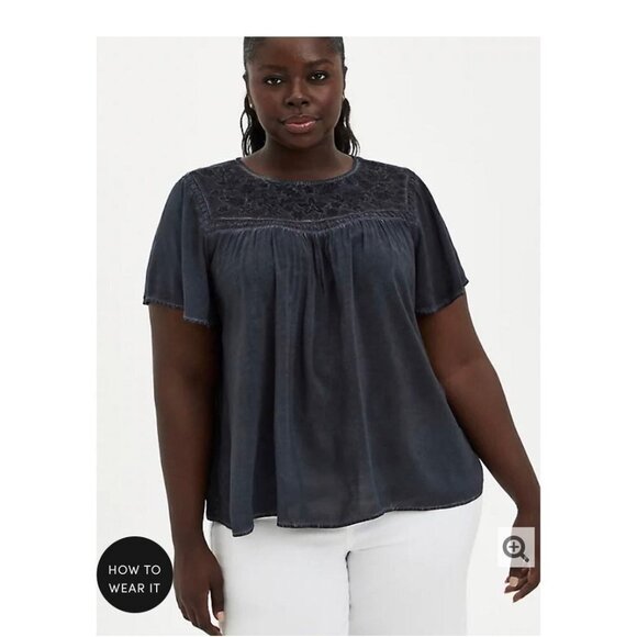 Torrid Gray Challis Embroidered Blouse 3 - Picture 1 of 12